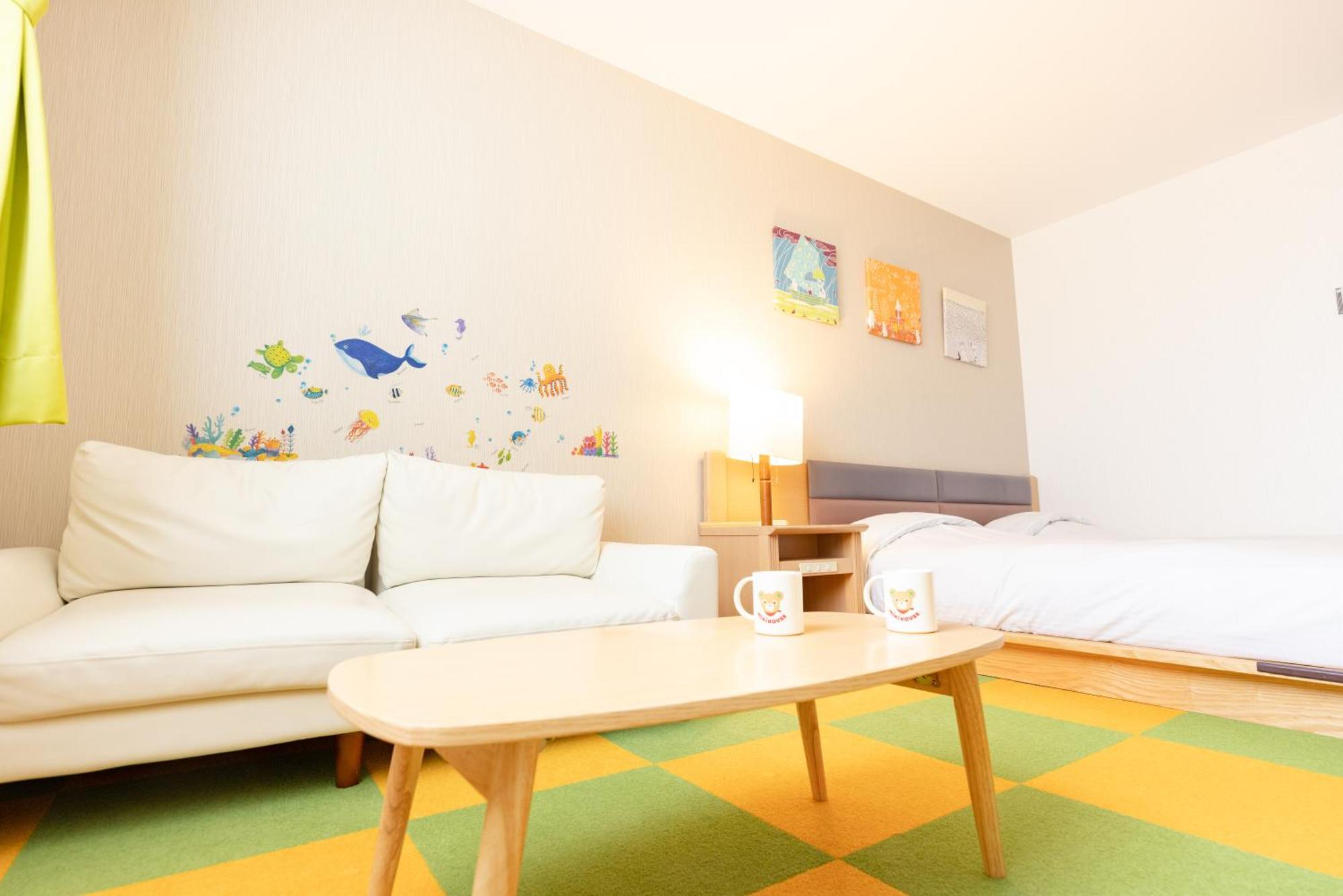 Hotel Naturwald Nakafurano Rum bild